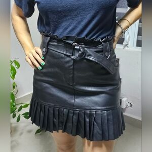 Zara woman leather skirt